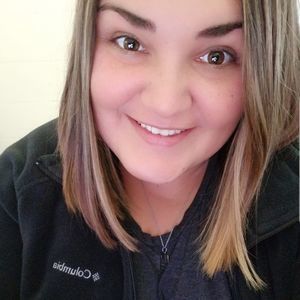 Meet your Posher, Becky